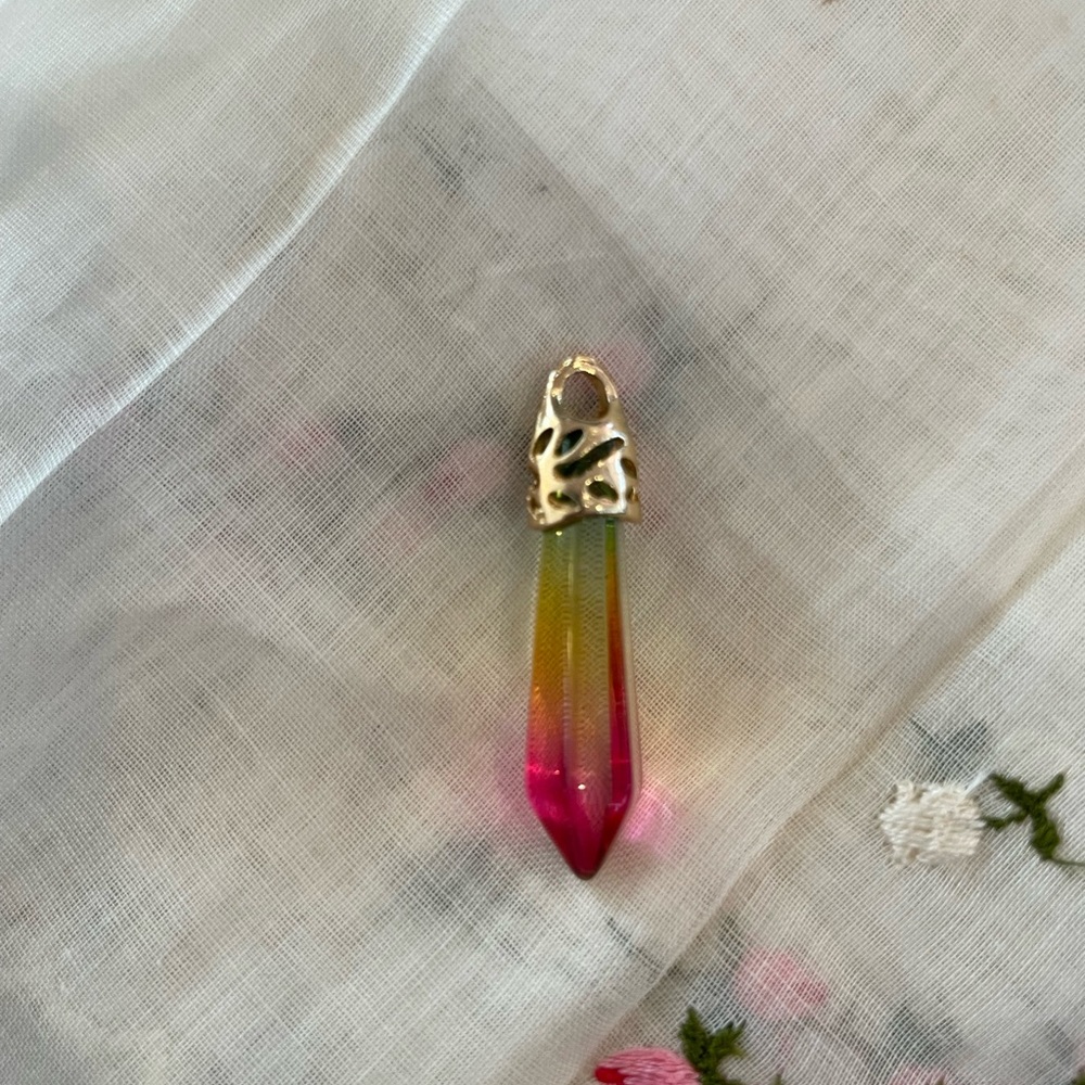 NWOTS Colors Crystal Hexagon Point Pendant Chakra Reiki Healing Amulet